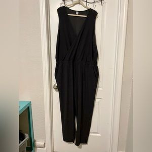 Old Navy Active Jumpsuit Plus Size. With pockets!